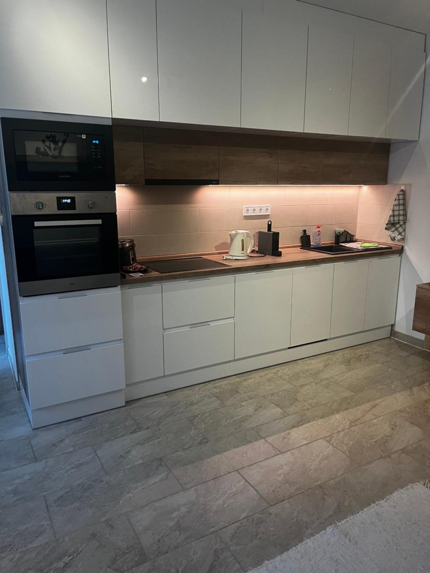 Winestone Corner Apartment Debrecen Dış mekan fotoğraf